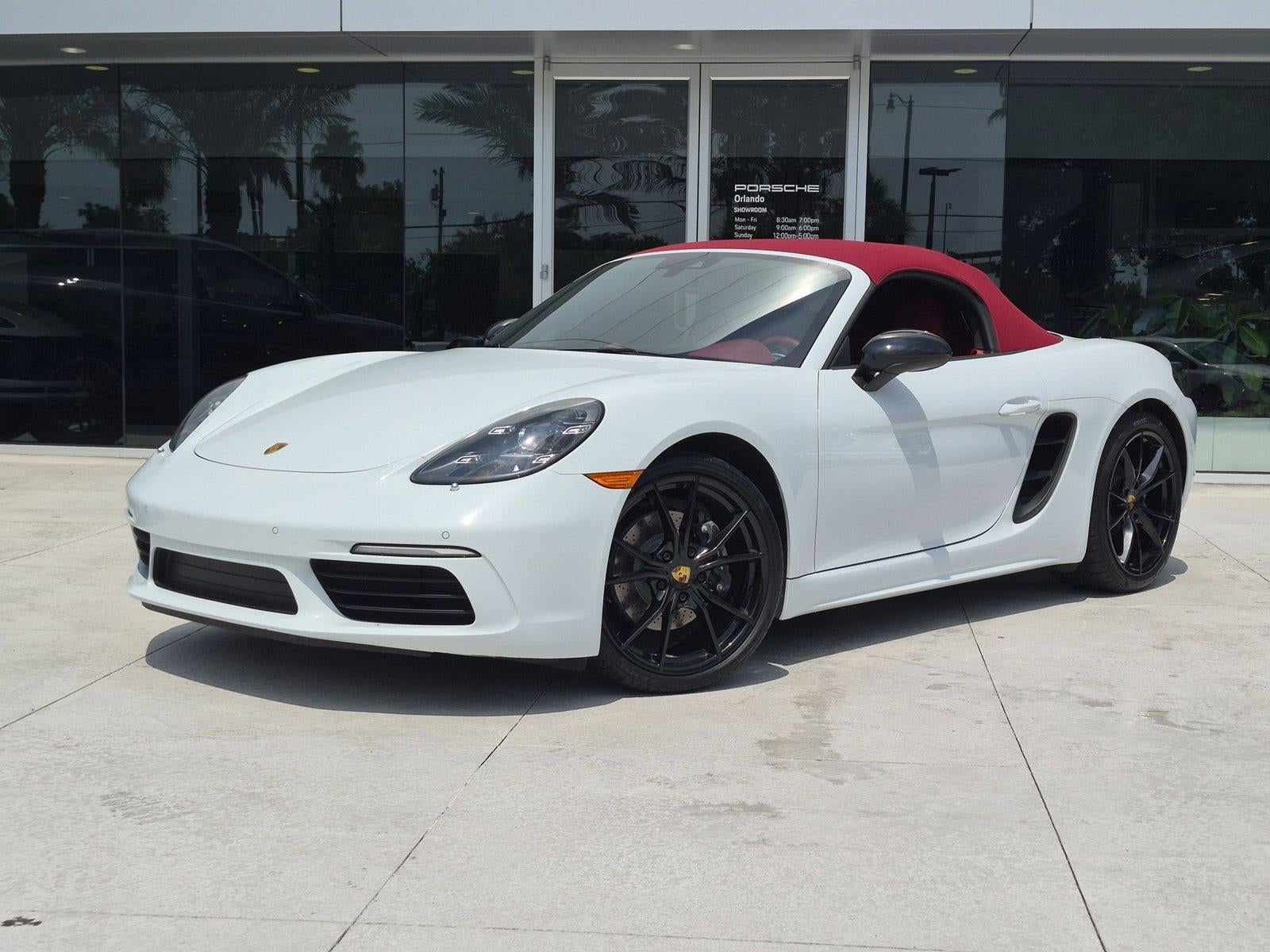 2022 Porsche 718 Boxster